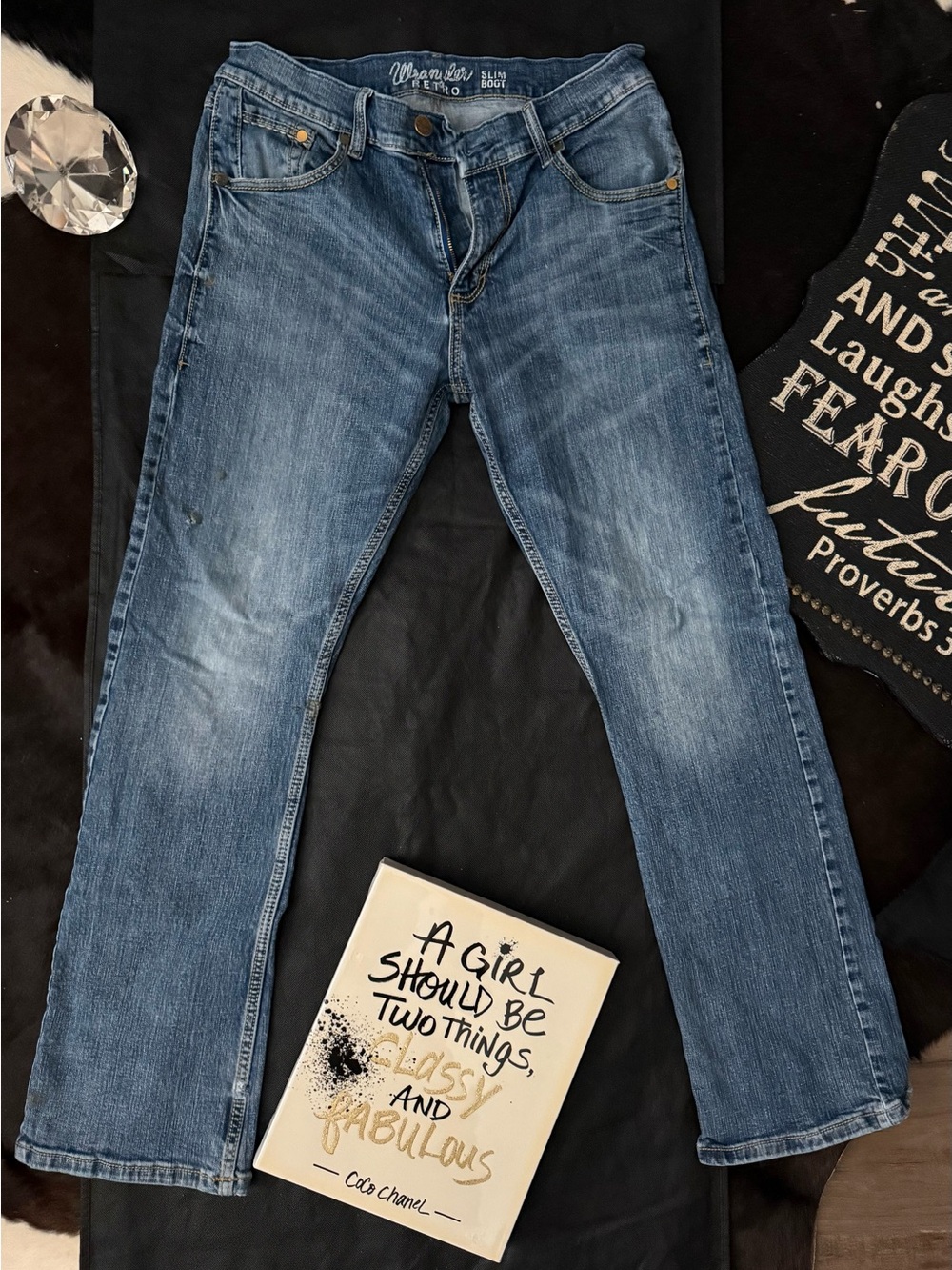 Wrangler Men's Slim Straight Faded Blue Jeans